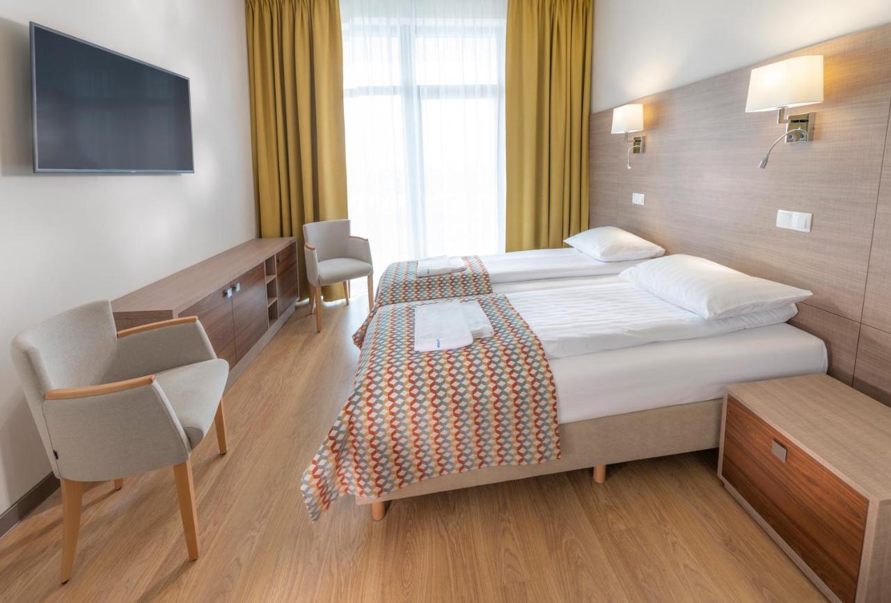 Olymp IV Hotel Kołobrzeg Kültér fotó