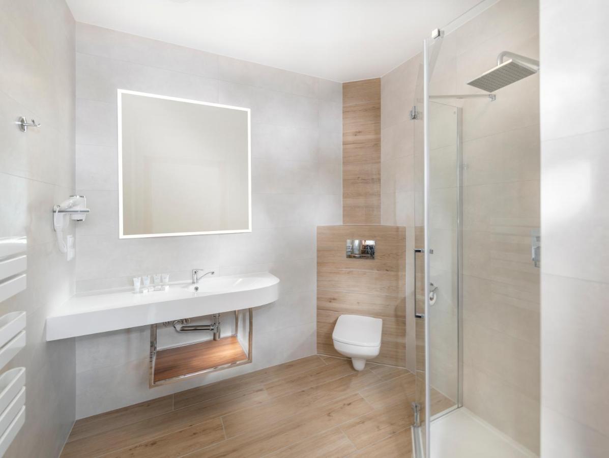 Olymp IV Hotel Kołobrzeg Kültér fotó